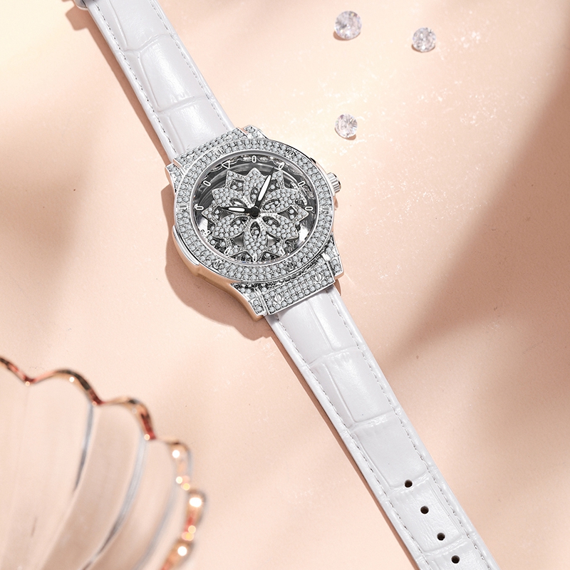 ブランドの女性用腕時計ダイヤモンドウォッチクォーツ時計ファッ - Smartwatch Watches For Women Brands のレビューと価格